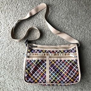 LeSportsac Deluxe Everyday Bag